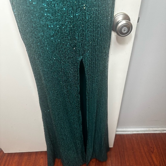 Baltic Born Sparkly GreenSequin Isla Asymmetrical Straps FrontSlit Dress NWT XS - Picture 9 of 16